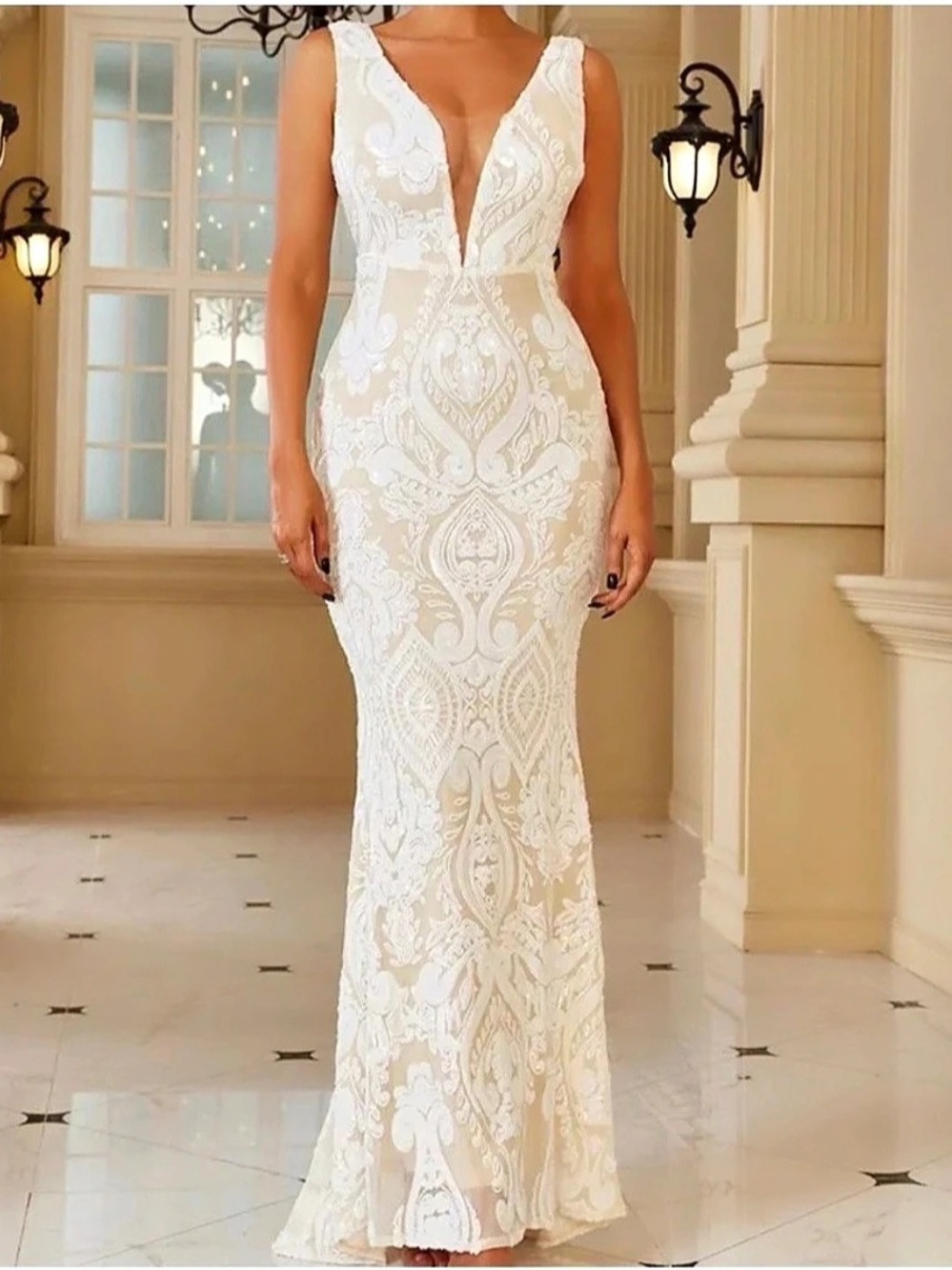 LOVE&LEMONADE White Sequin Plunging V-Neck Mermaid Maxi Gown Mermaid Maxi Gown N